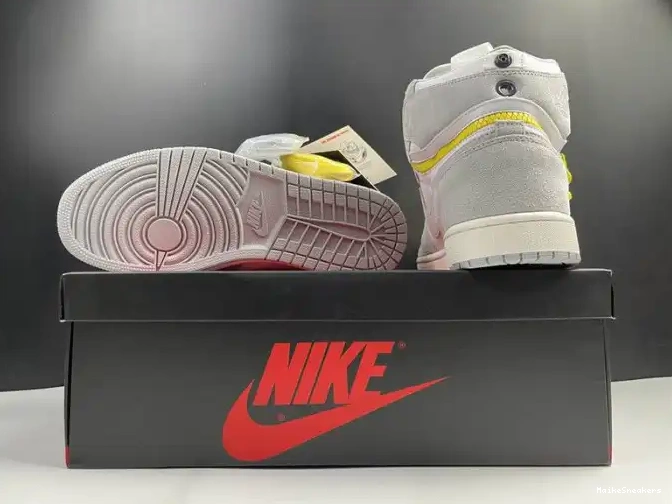 MaikeSneakers Air Jordan Light CW6576-100 High Smoke 1 Switch 0406